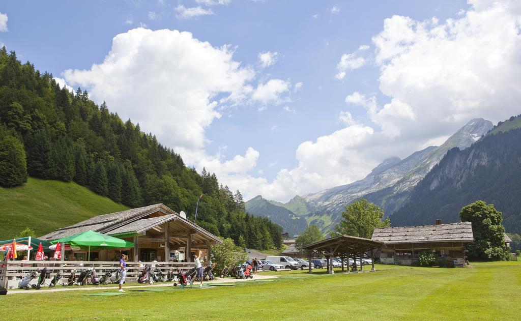 Chalet-Hotel Les Fermes De Pierre & Anna Le Grand-Bornand Exterior photo