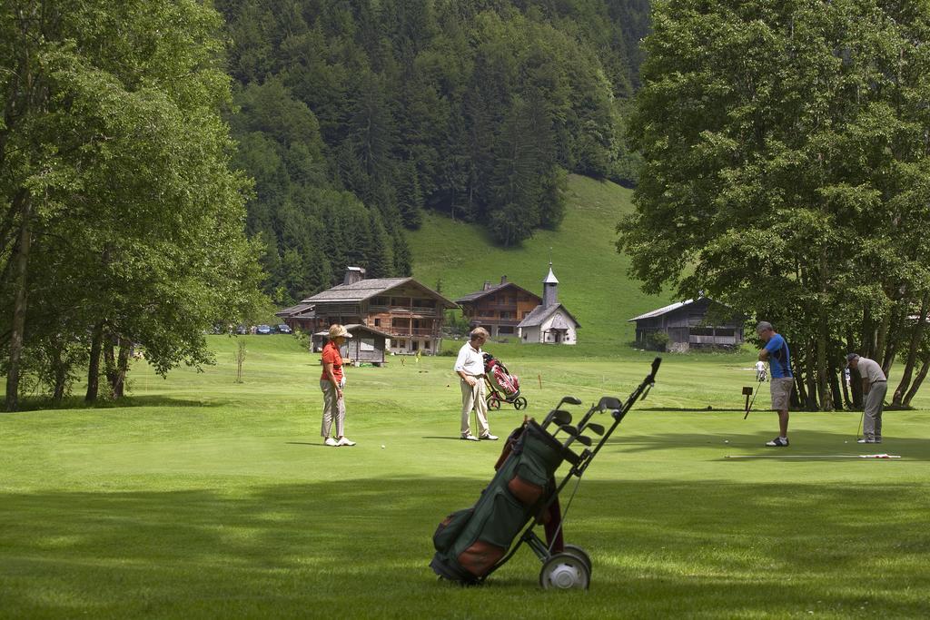 Chalet-Hotel Les Fermes De Pierre & Anna Le Grand-Bornand Exterior photo